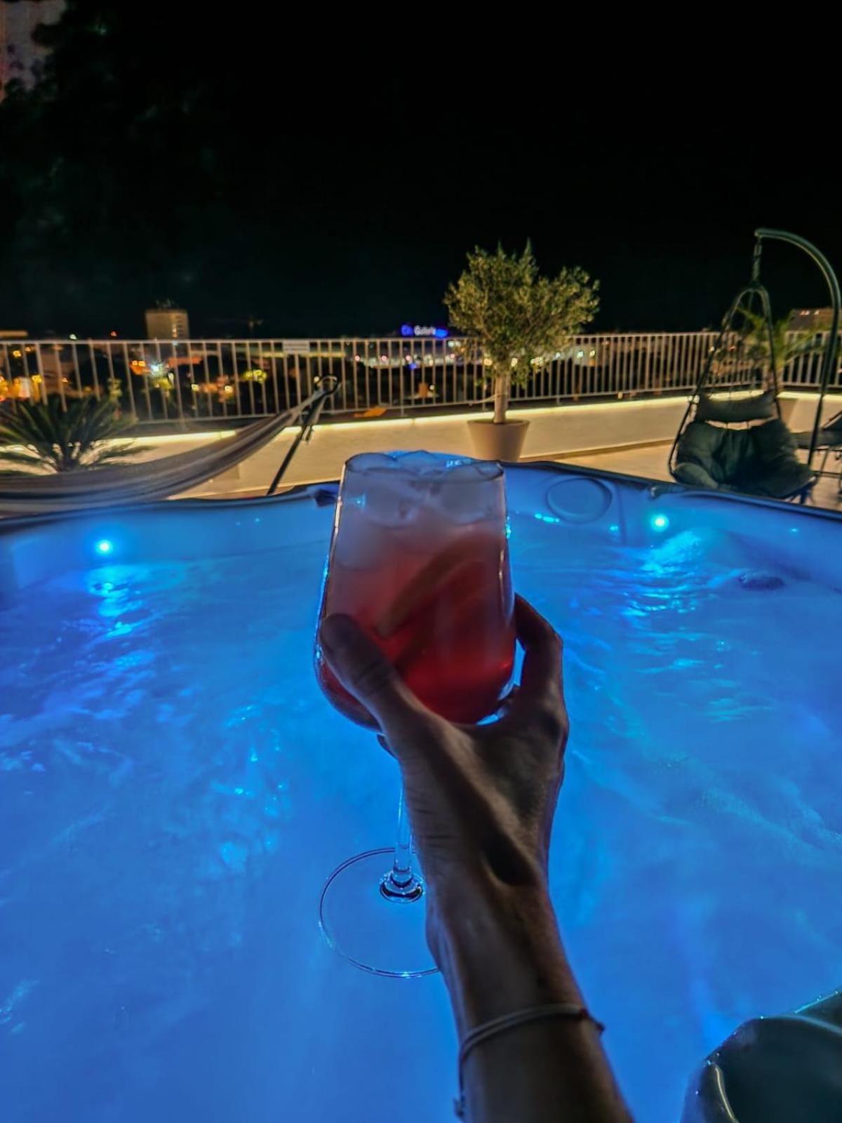 Sunset Penthouse With Spectacular View And Jacuzzi Zadar